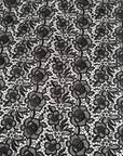 Designerstoff – Deadstock Polyamid Macramee Spitze Schwarz Rosenmuster | 86 cm | M2X1X18