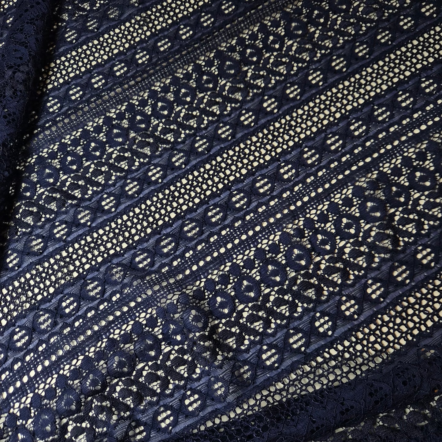 Polyester, Spitze, Ocean Cavern · 140 cm