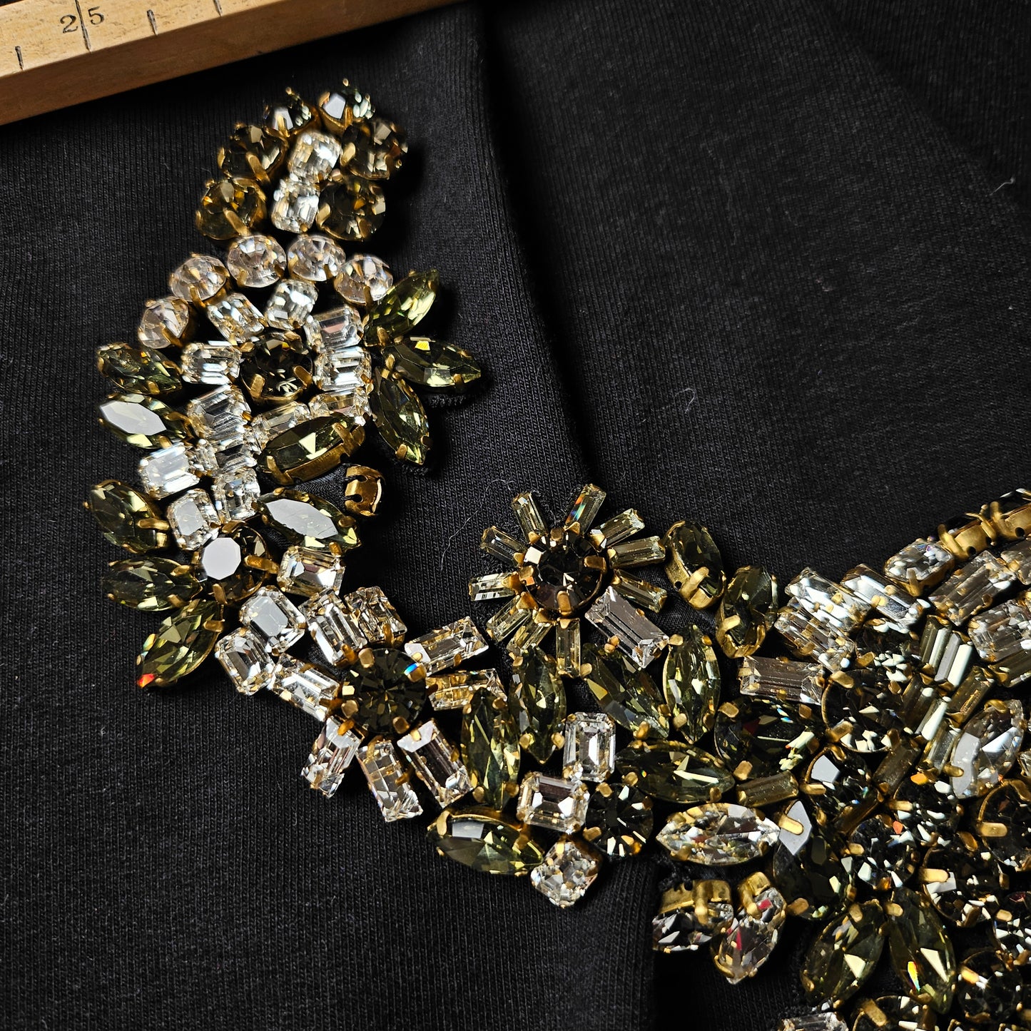 D&G Swarovski & Kristall patch, 33cm, featuring clear and olive green crystals on black fabric.