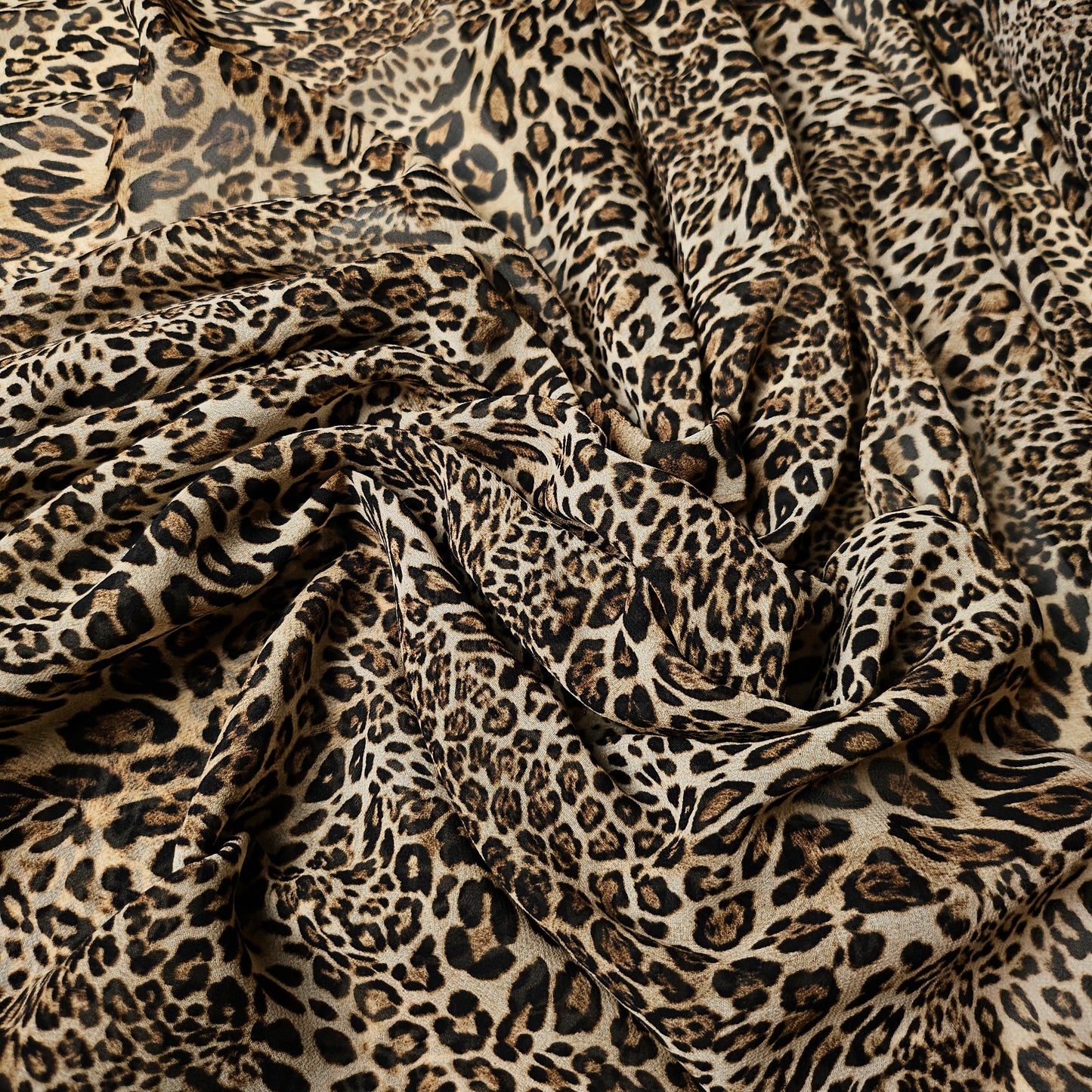 Chiffon · Polyester · Animal · Farbe: Brauntöne · 145 cm · 90 g/m² · Meterware