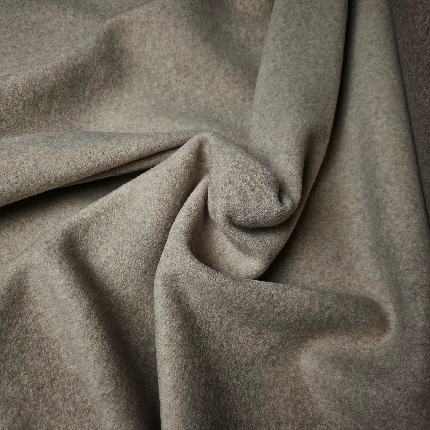 Oyster gray double-face cashmere knit fabric, 120cm wide, with soft folds.