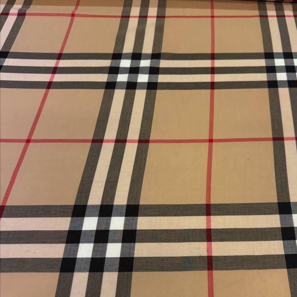 Einzelstück · Twill · Fließend · Viskose · Kariert · Rot-, Beige- und Schwarztöne · 200×152 cm
