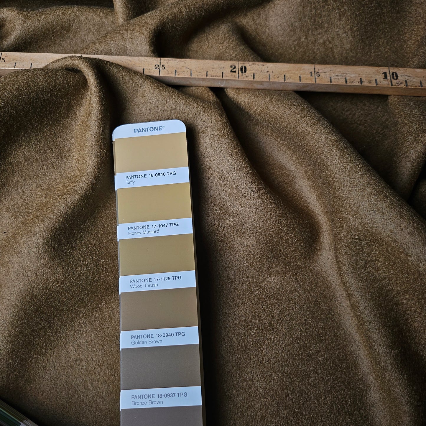 Wollwebware gekockt Honey Mustard Einzelstück 62cm X 135cm S4X2X013
