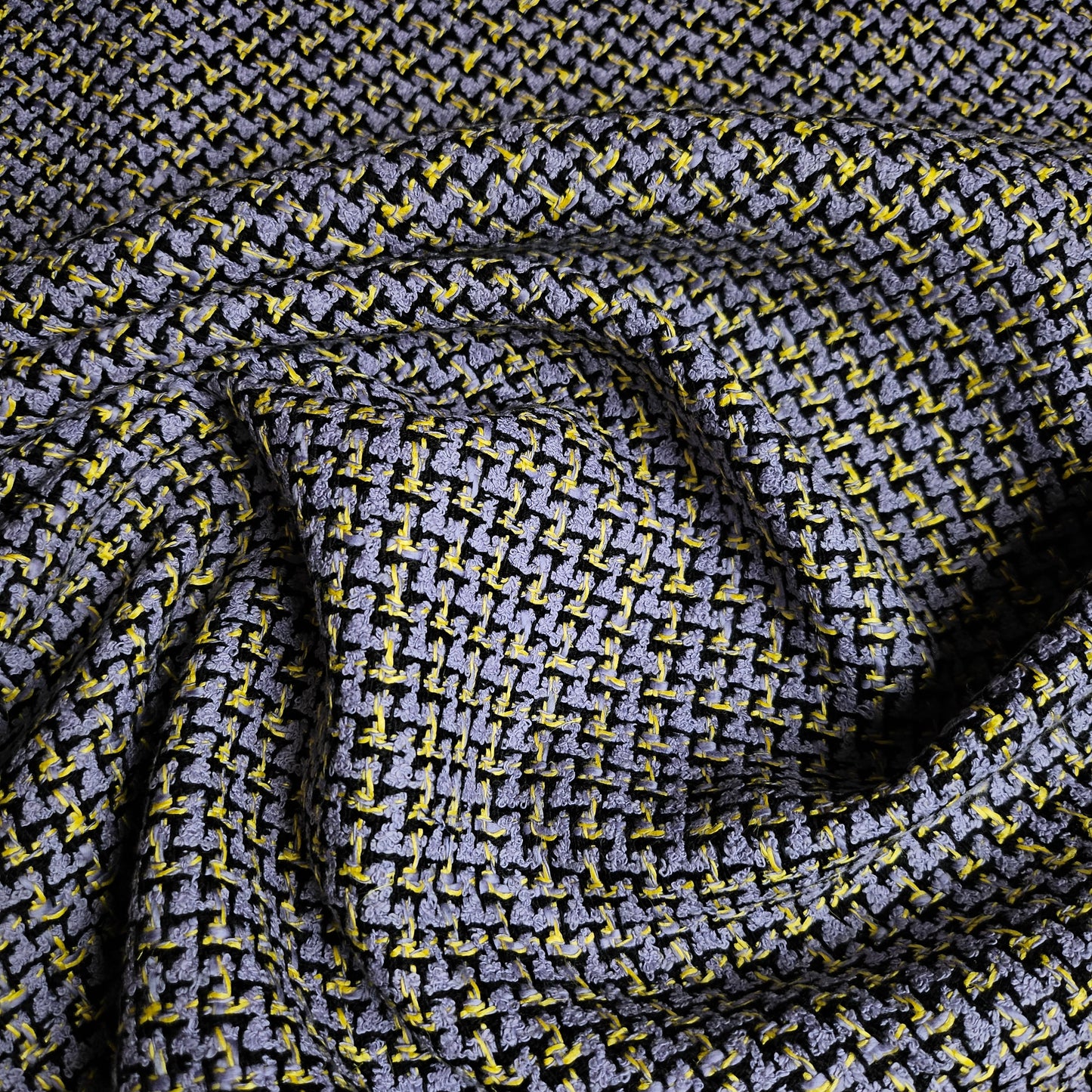 Tweed · Baumwolle, Seide · Kleingemustert · Lila- und Gelbtöne · 180 cm × 150 cm · 300 g/m² · Einzelstück