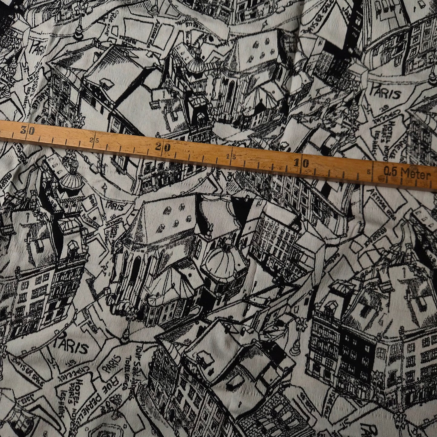 Einzelstück · Viskose, Seide, Elasthan · 90×150 cm