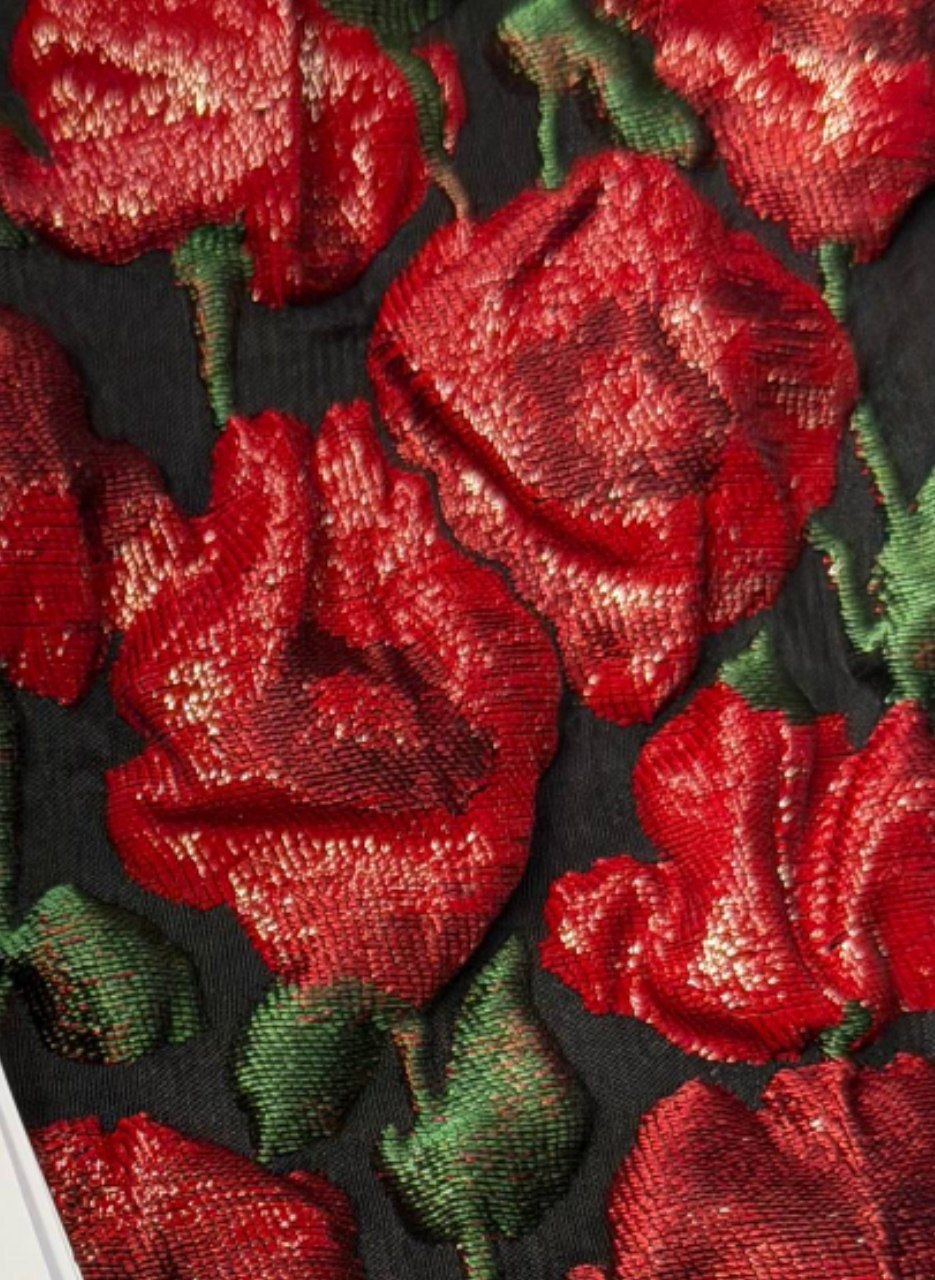 Jacquard · Seide, Kunstfaser · Rosen · Rot, grün und blautöne · 126 cm · Meterware