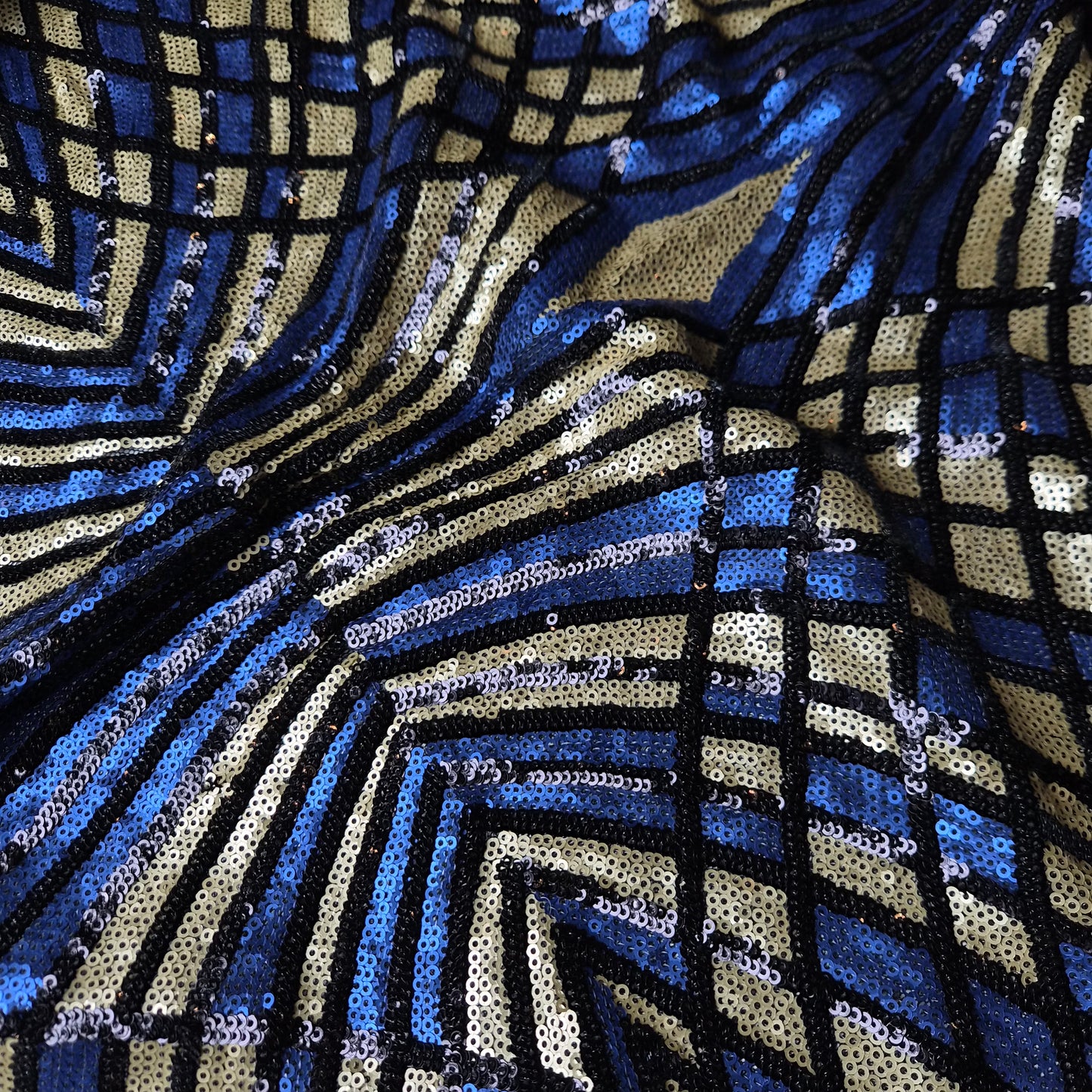 Feintüll BESTICKT MIT pAILETTEN · Tüll, Pailetten · GREAT GATSBY · Farbe: Gold · 130 cm · Meterware