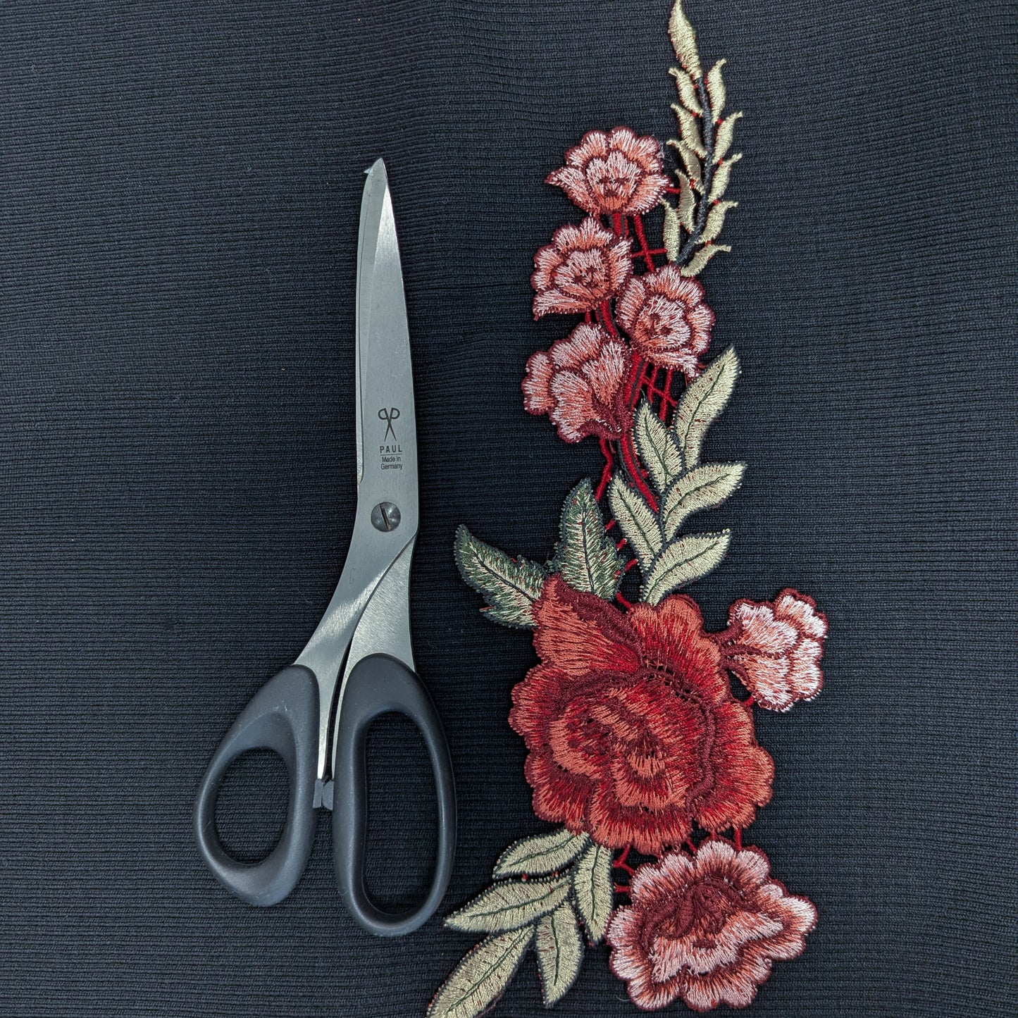 XXL G*cci embroidered rose patch, 24cm, with red and pink flowers, green leaves, and gold accents.