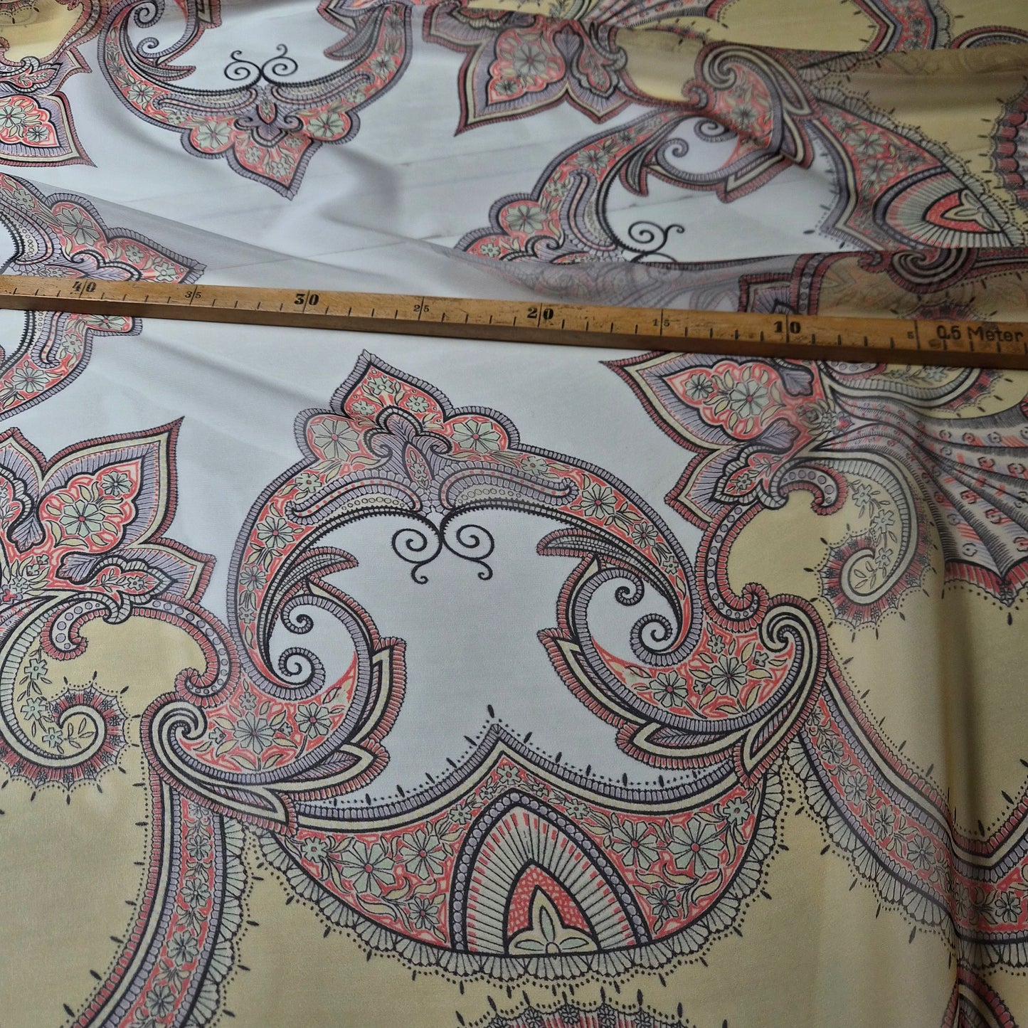 Panel, Seide, Chiffon · 140×140 cm