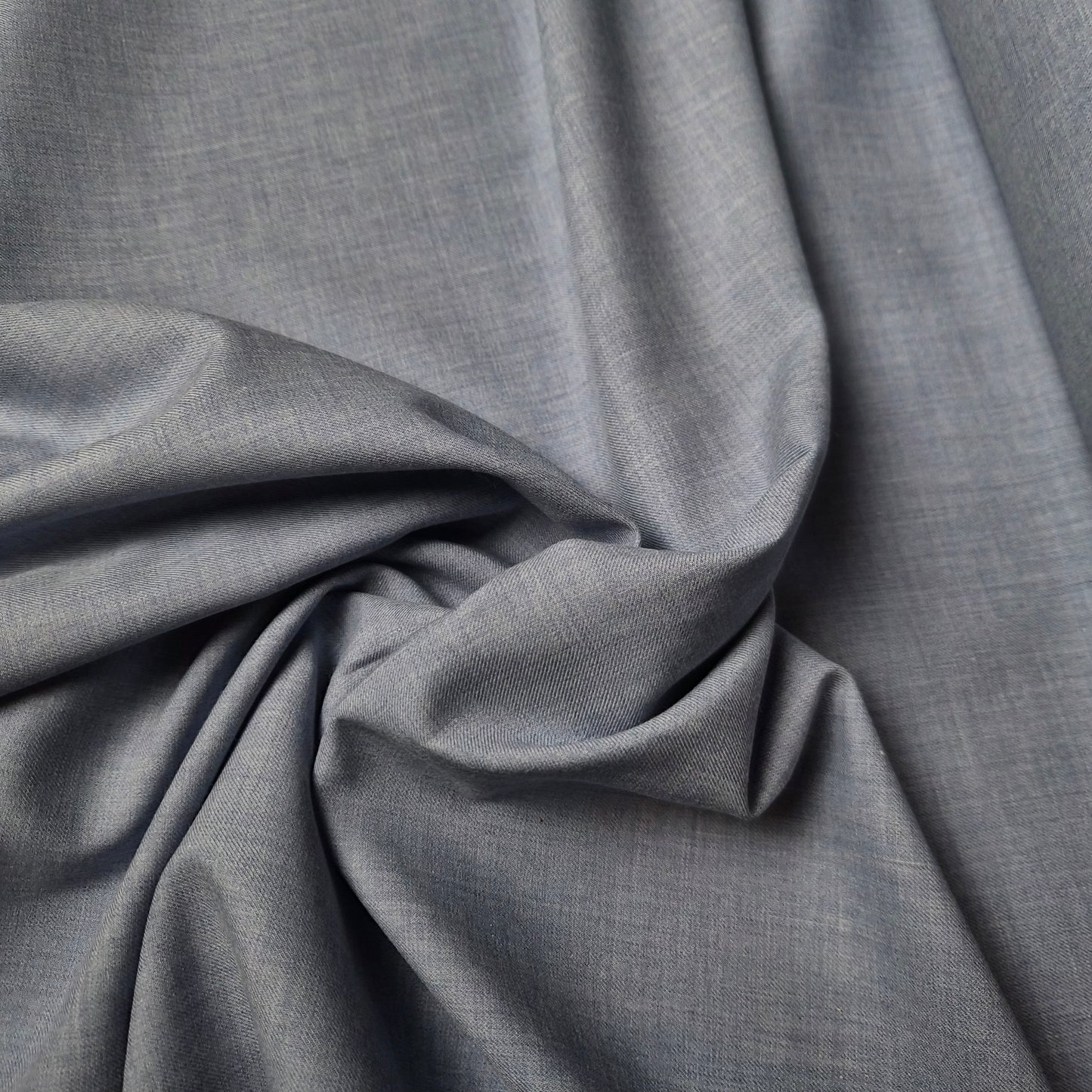 Meterware · Hemdenstoff · Baumwolle · Uni · Pantone Frozen Fjord · 150 cm · 120 g/m²