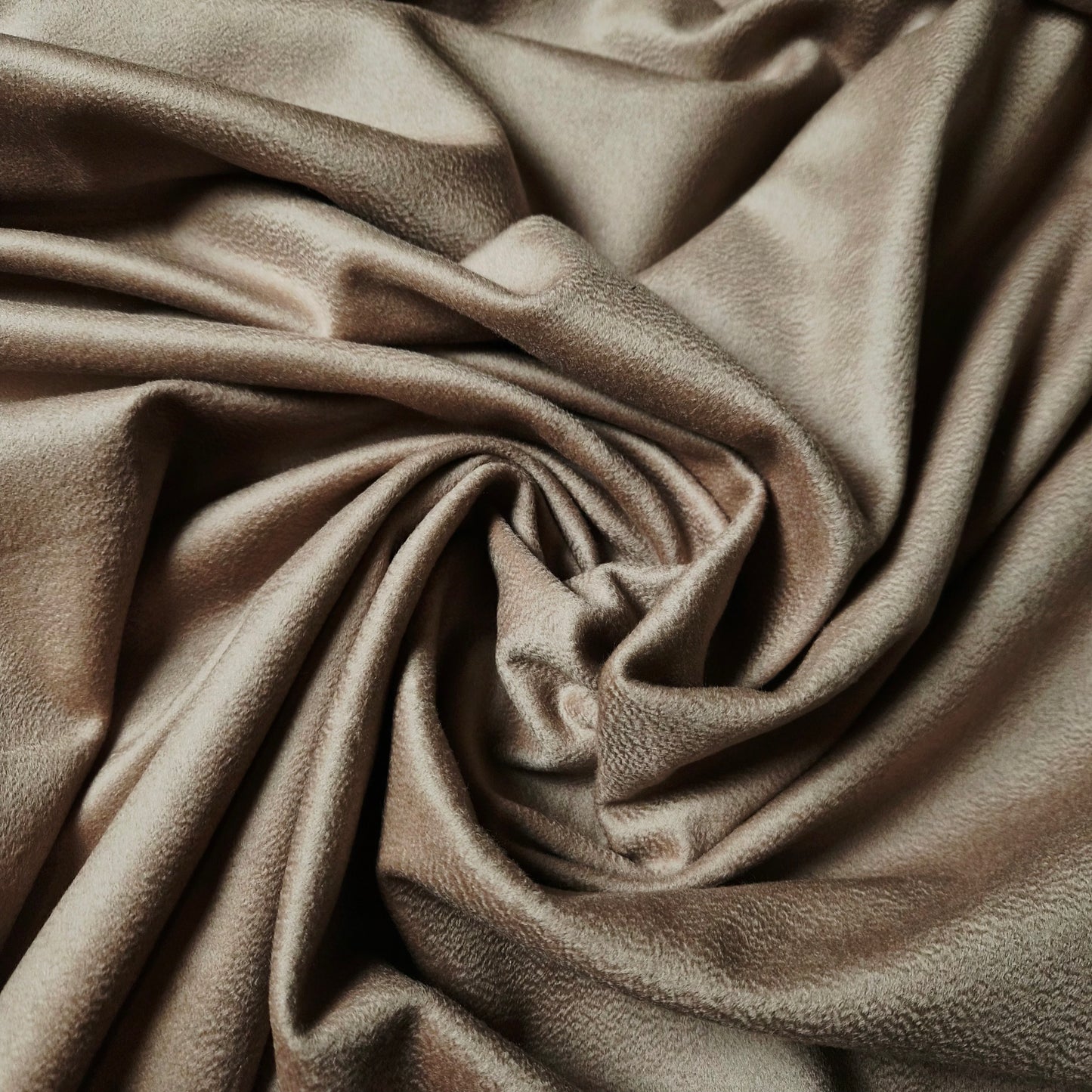 Kombipaket · Mantelstoff · Kaschmir · Pantone Sesame · Stoff 230×150 cm + Viskosefutter 150×155 cm