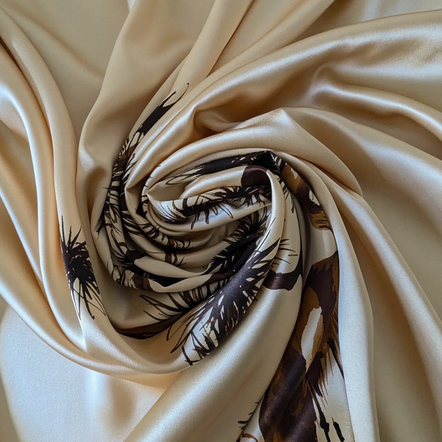 Heavy satin silk panel, beige with brown crane painting, 300x140cm.