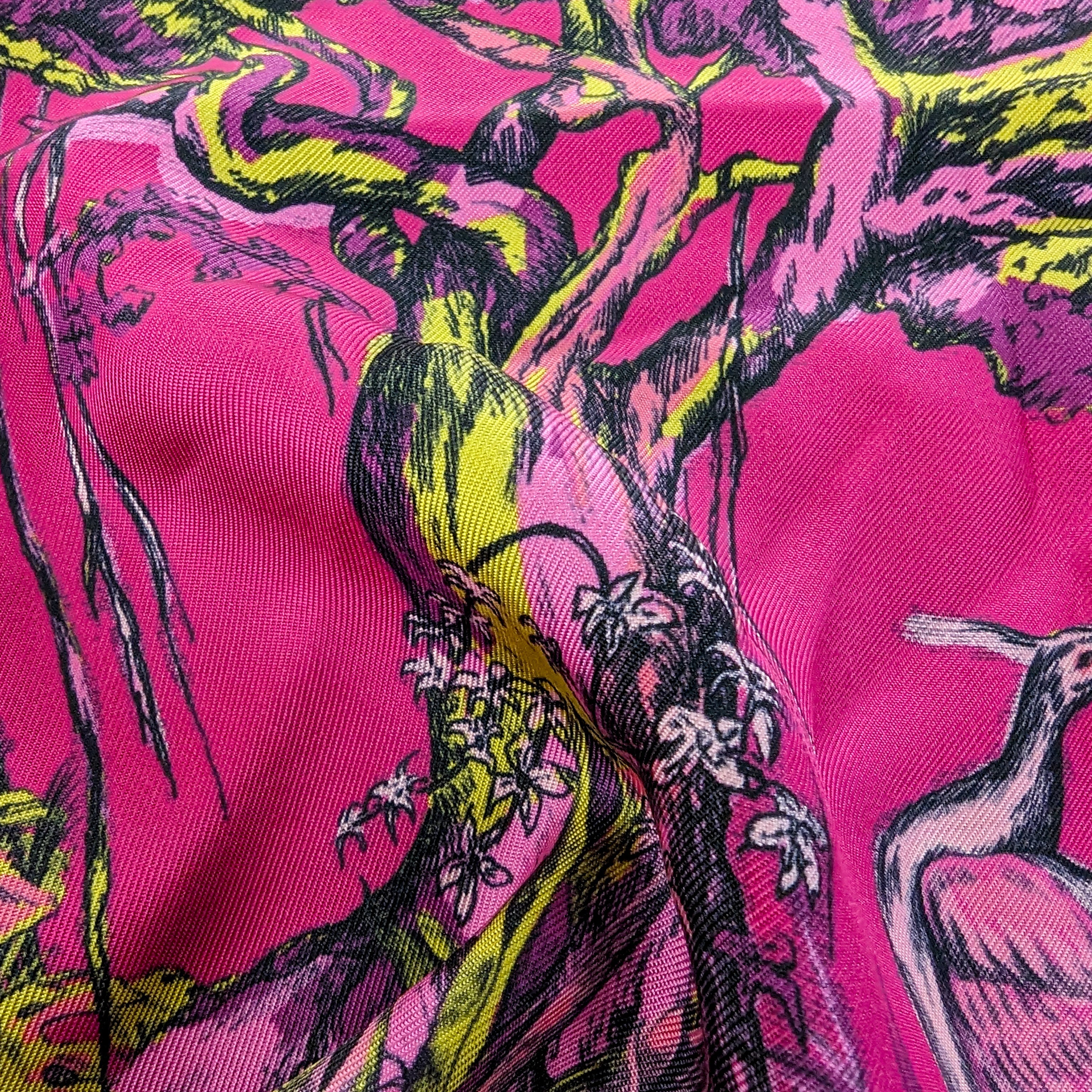 Seide pink Zuschnitt Deadstock Haute Couture Marke  66 x 46