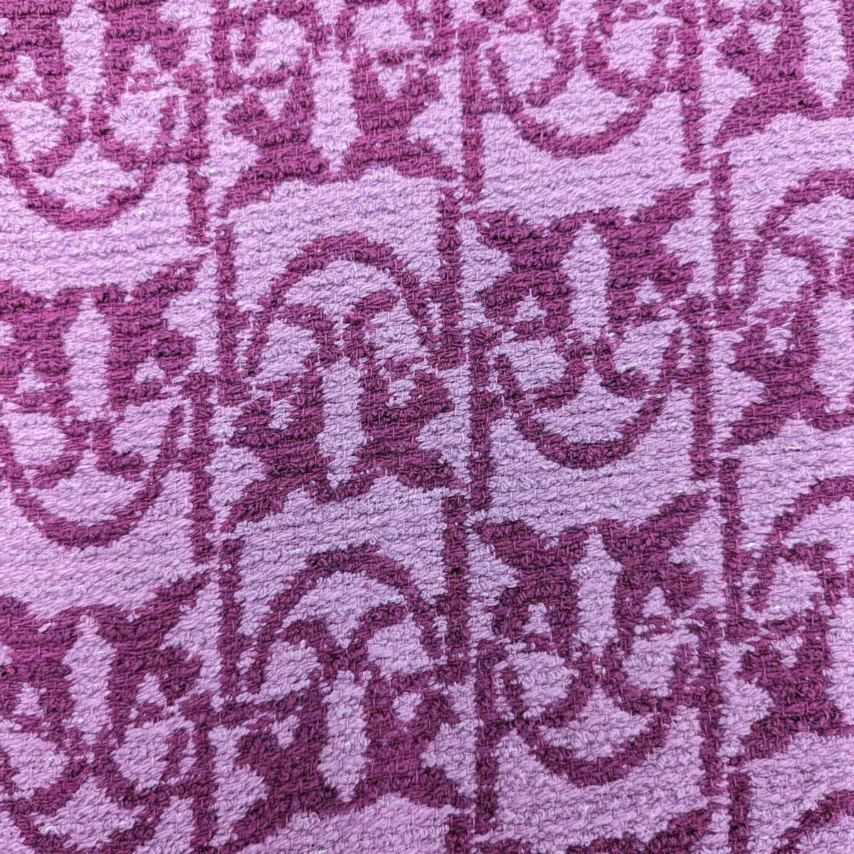 Deadstock Baumwoll-Tweed – Pantone-Farbton Crocus Lila mit Love Birds, Pinko (Meterware, Stoffbreite 150 cm) (M9X4X5)