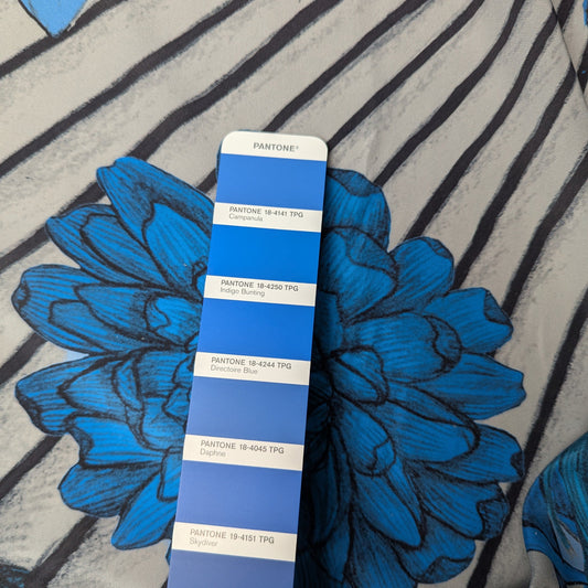 Crêpe · Seide · Floral · Farbe: Grau · 140 cm · Meterware