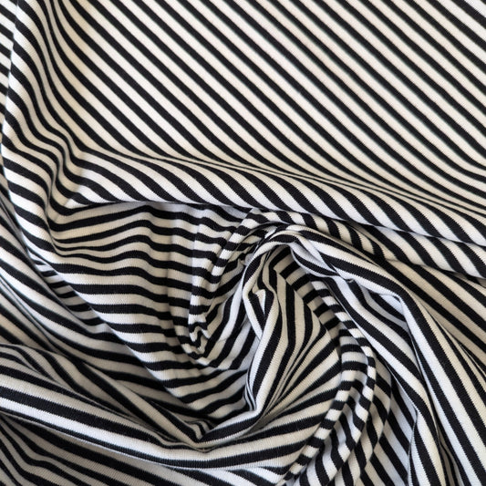 Baumwolle, Jersey, Schwarz-Weiß Streifen · 140 cm
