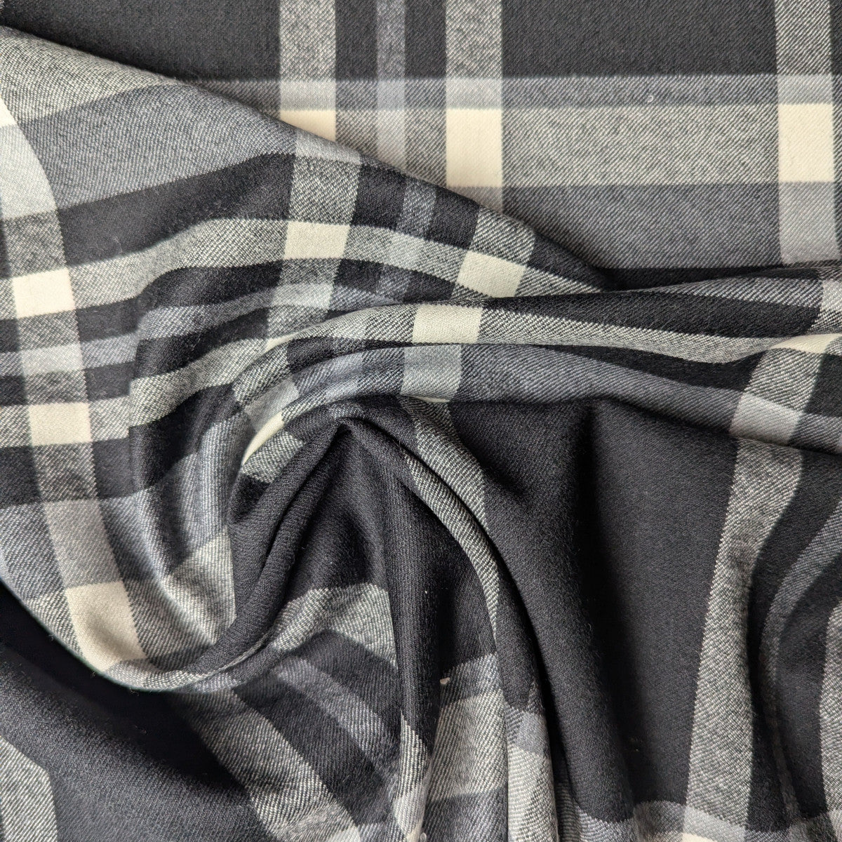 Flanell · Baumwolle · kariert · Pantone Uni Limo mehrfarbig kariert Albini · 155 cm · 190 g/m² · Meterware