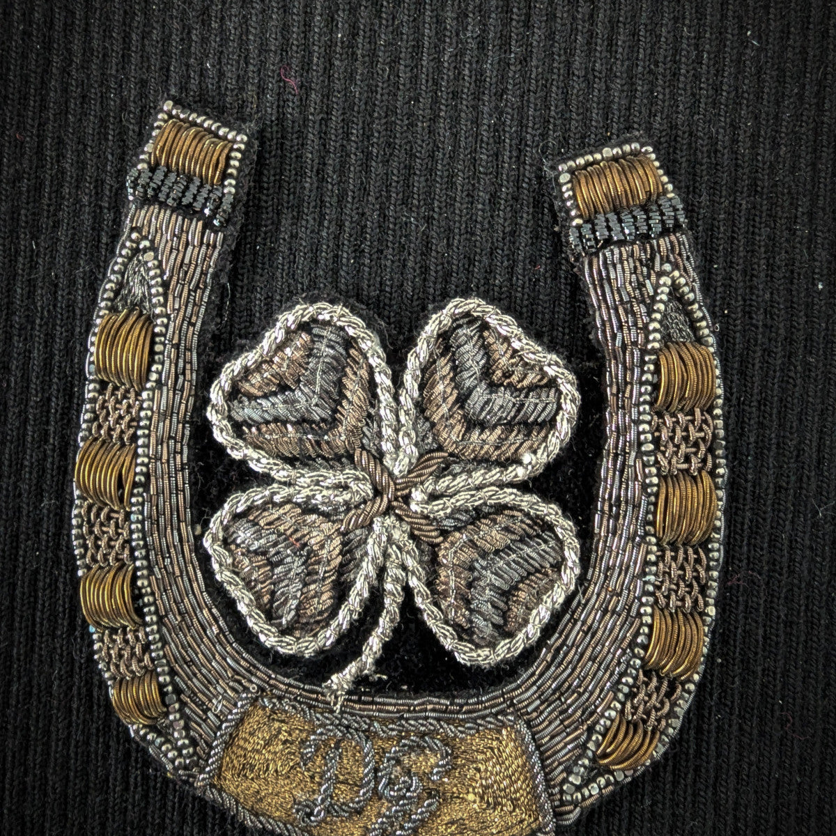 Patch D&amp;G Metallstickerei Hufeisen mit Logo 8 cm x 9 cm S8X6X032