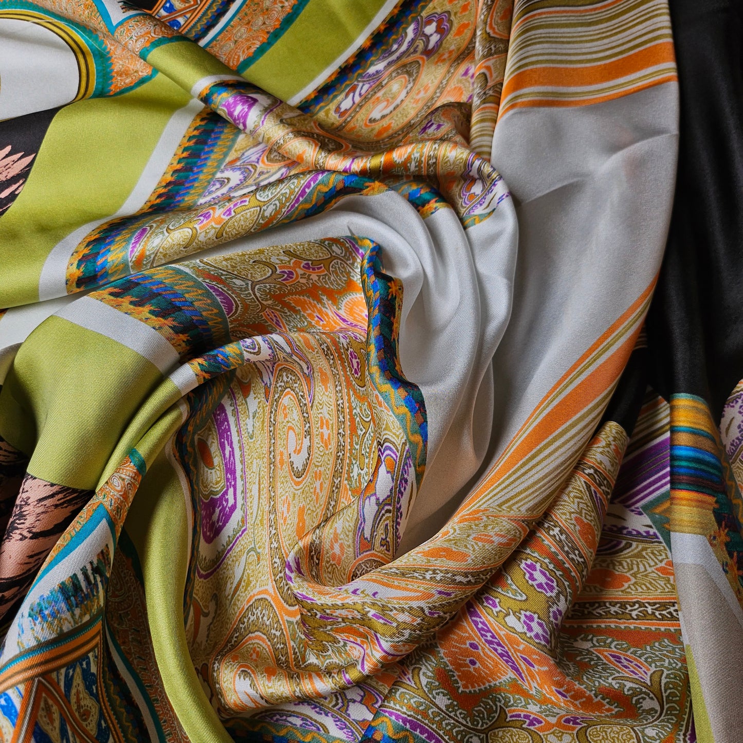 Panel, Seide, Star White · 120 cm x 140 cm