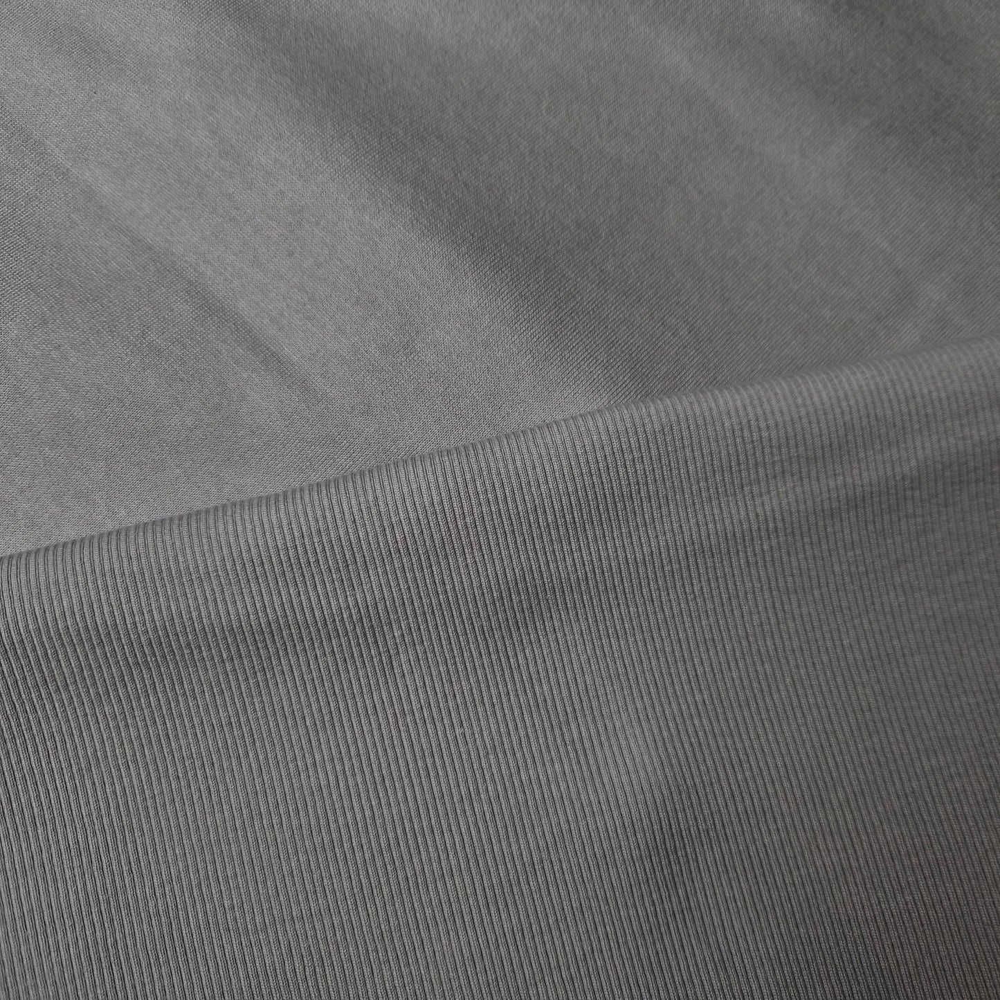 Kombipaket · Sweat & Bündchen · Gebürstete Rückseite · Baumwolle 68%, Kaschmir 29%, Elasthan 3% · Uni · Oyster Mushroom · Stoff 130×135 cm · Bündchen 100×100 cm