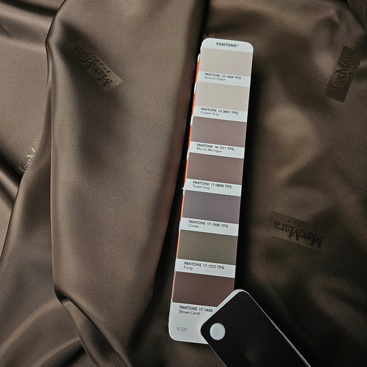 Futter · Viskose · Logo · Pantone Taupe Gray · 140 cm · 100 g/m² · Meterware