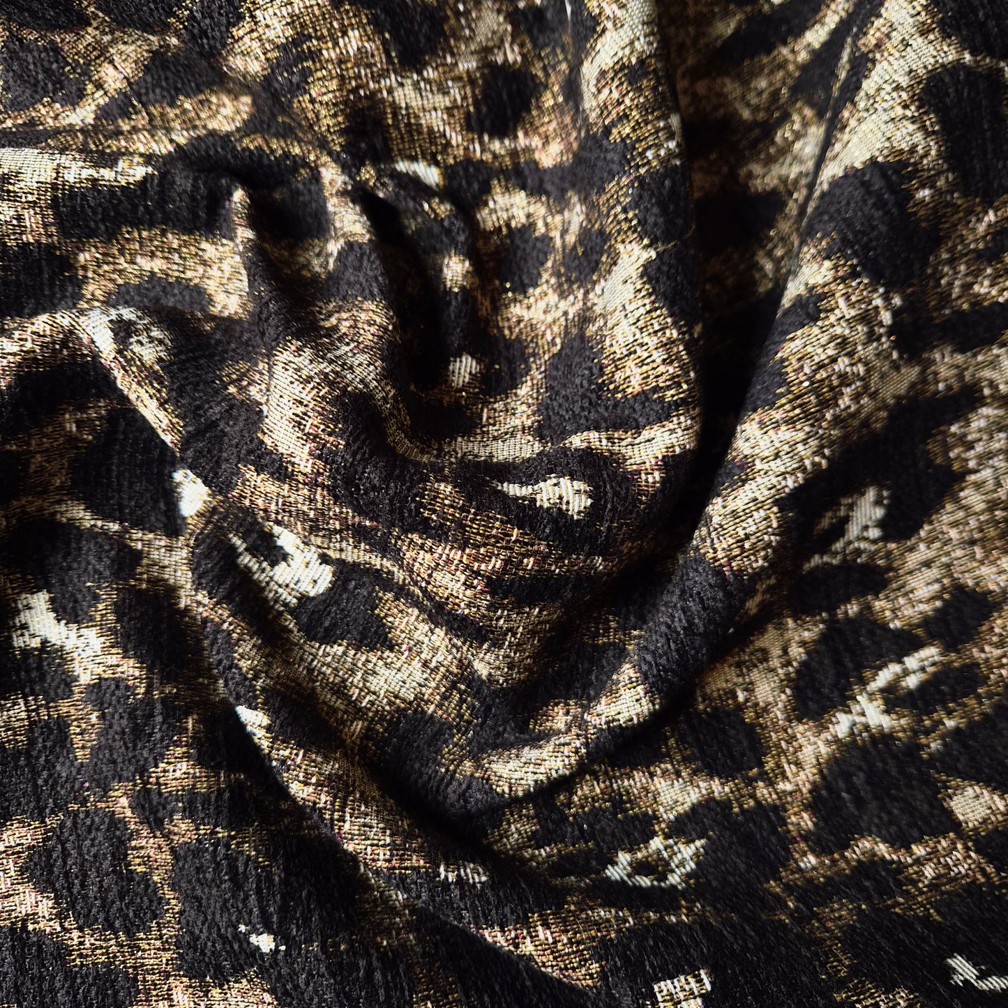 Jacquard · Baumwolle, Polyester · Leo · Brauntöne · 140 cm · 330 g/m² · Meterware