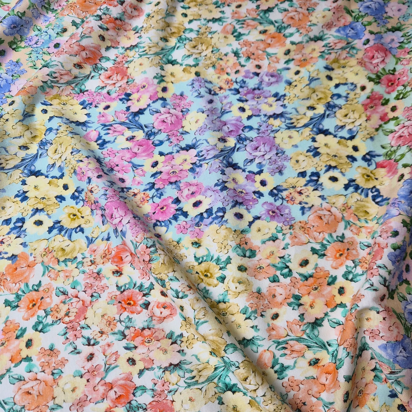 Jersey · Viskose · Millefleur · Farbe: pastel · 130 cm · 100 g/m² · Meterware