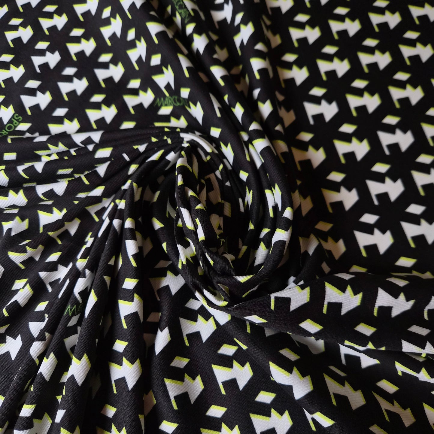 Feinripp · Baumwolle, Elasthan · Abstraktes Muster · Farbe: schwarz und weiß NEON · 135 cm · 180 g/m² · Meterware