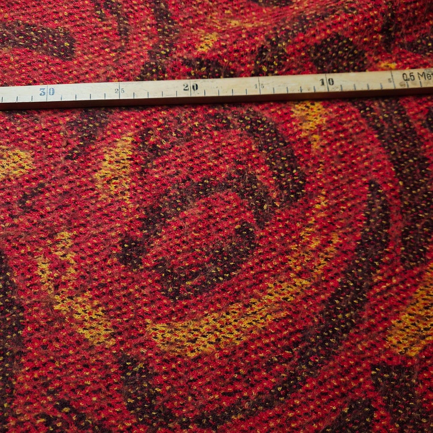 Gekochte Wolle · Wolle · Swirl · Pantone True Red, Rot- und Gelbtöne · 120 cm · 400 g/m² · Meterware
