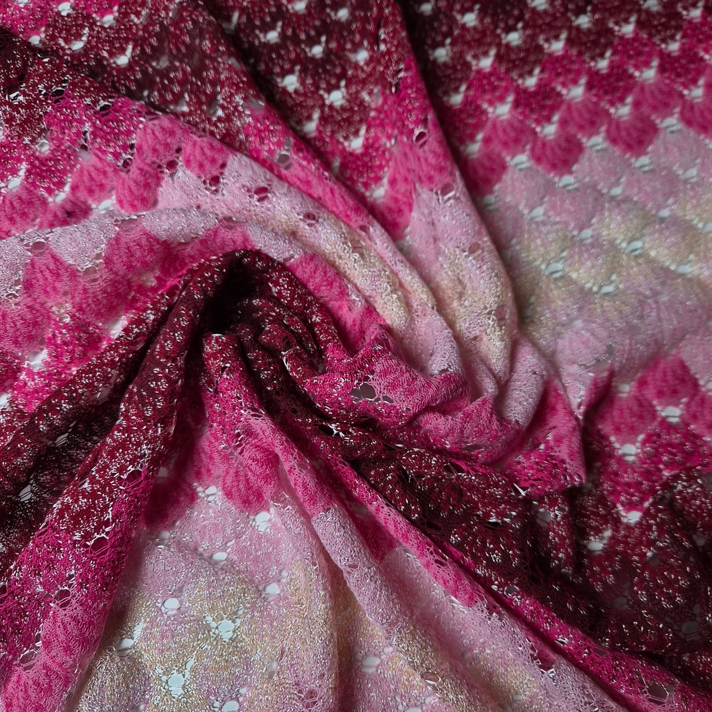 Meterware · Strickstoff, Baumwolle, Viskose, Wolle, Mehrfarbig, Zickzack · 140 cm 130g/m2