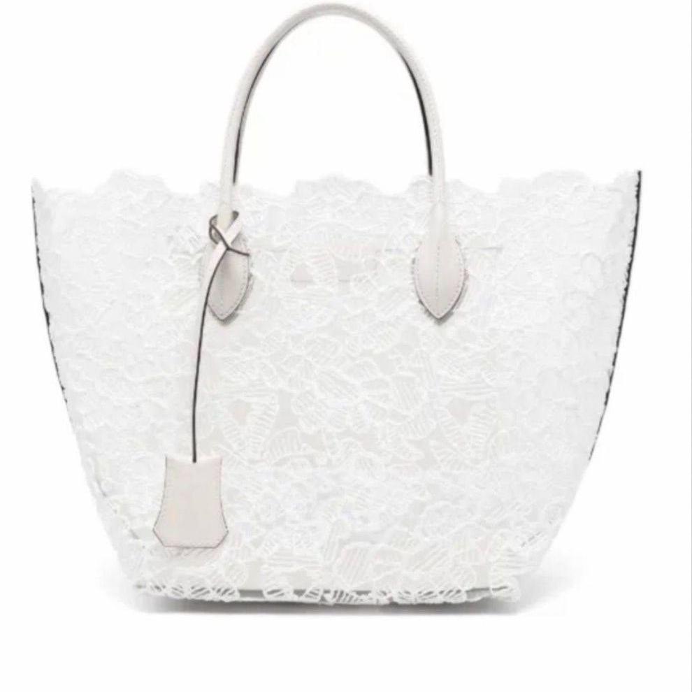 Meterware · Taschenstoff · Macramee · Polyester, Raffia · Floral · Pantone Cloud Dancer · 120 cm