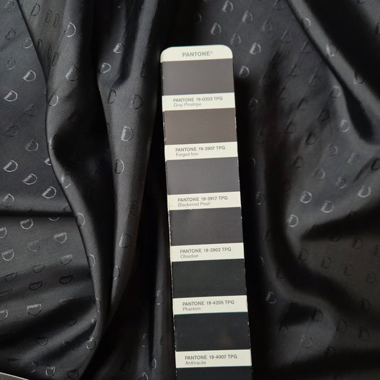 Meterware · Futterstoff · Viskose · Logo · Pantone Obsidian · 140 cm · 80 g/m²