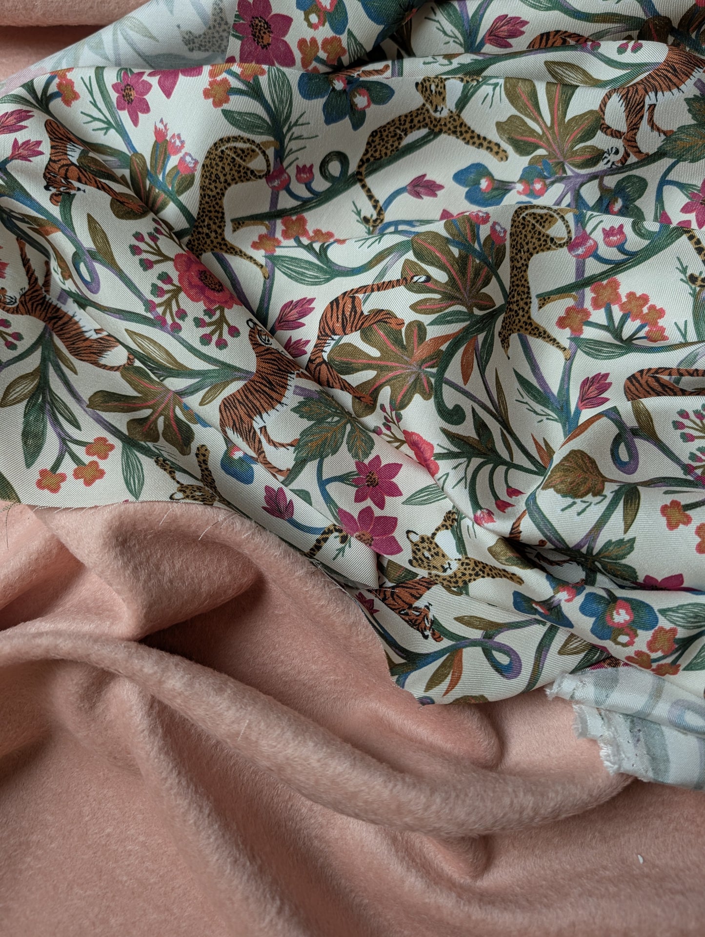 Kombipaket · Mantelstoff · Kaschmir · Stoff 300×150 cm + Viskosefutter 200×140 cm · 710 g/m²