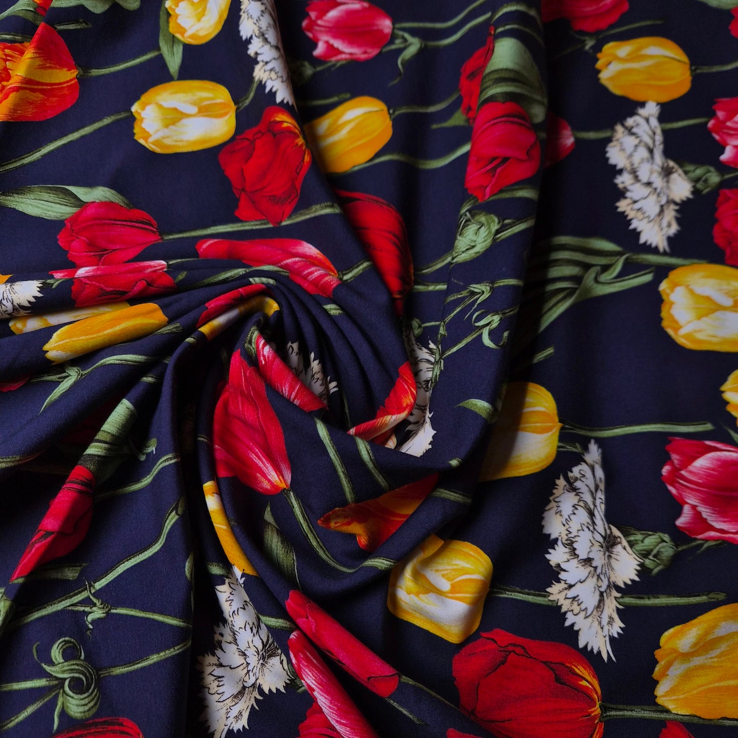 Meterware · Jersey · Baumwolle · Floral · Pantone Naval Academy · 140 cm · 220 g/m²