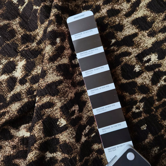 Jacquard · Baumwolle, Polyester · Leo · Brauntöne · 140 cm · 330 g/m² · Meterware