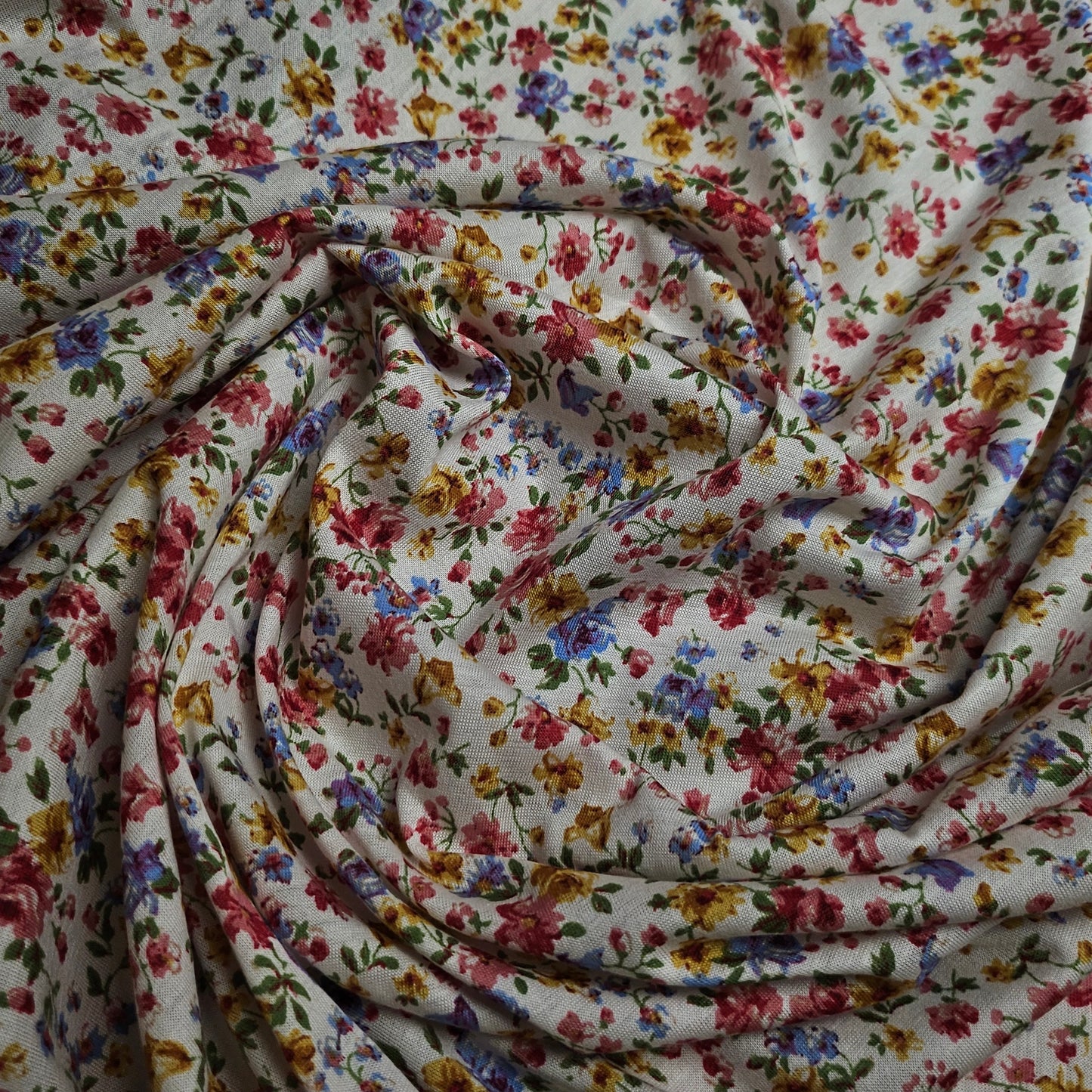 Jersey · Baumwolle · Geblümt · Farbe: Pasteltöne · 140 cm · 110 g/m² · Meterware