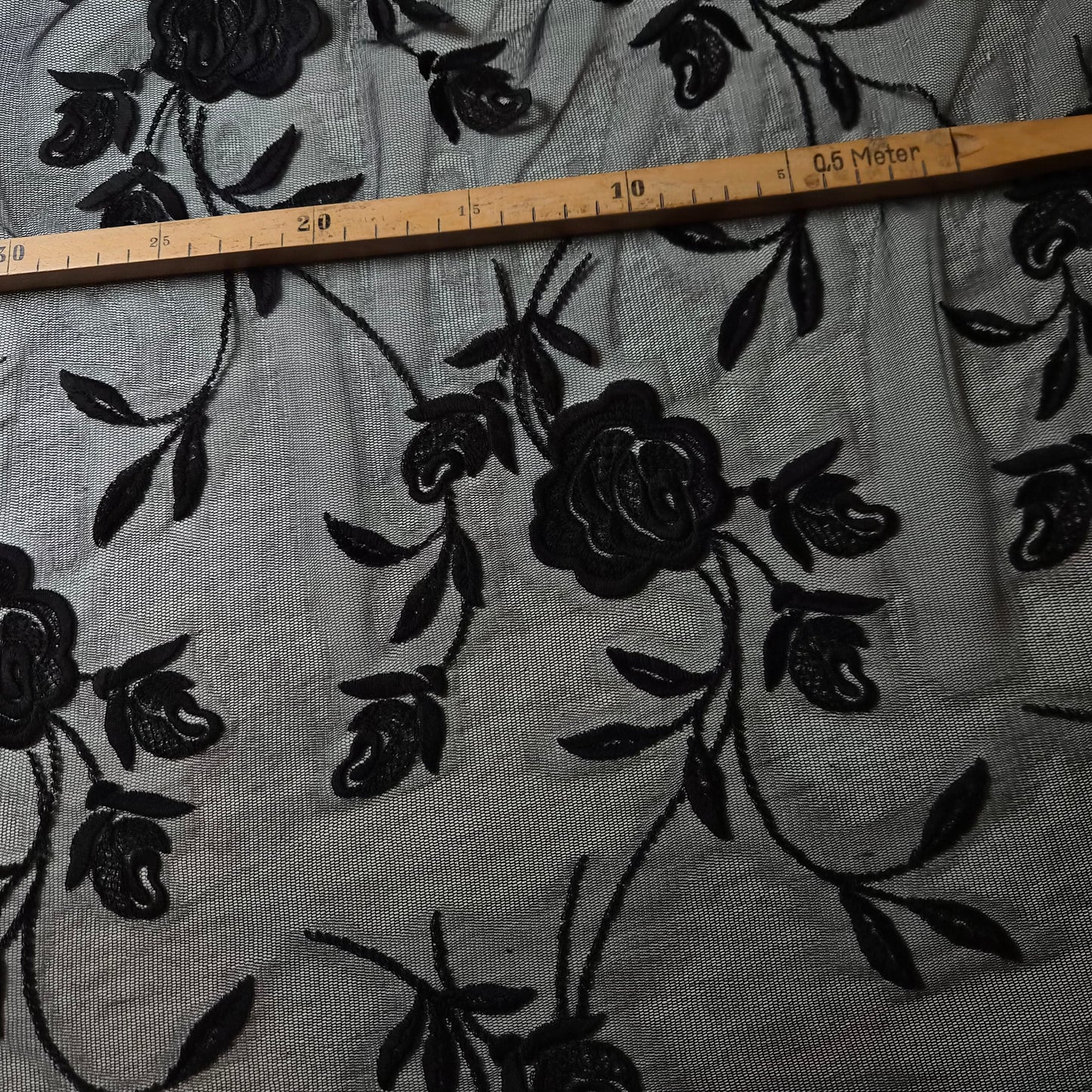 Seide, Caviar · 120 cm