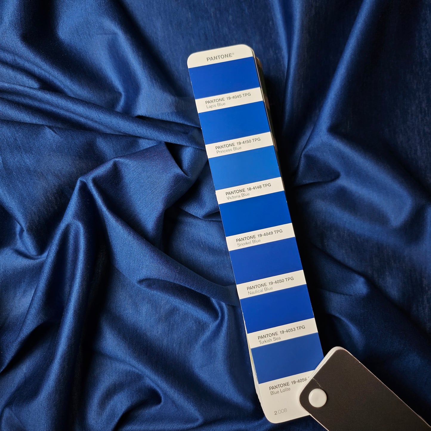 Jersey · Baumwolle · Uni · Pantone Lapis Blue Muster Uni · 145 cm · 120 g/m² · Meterware