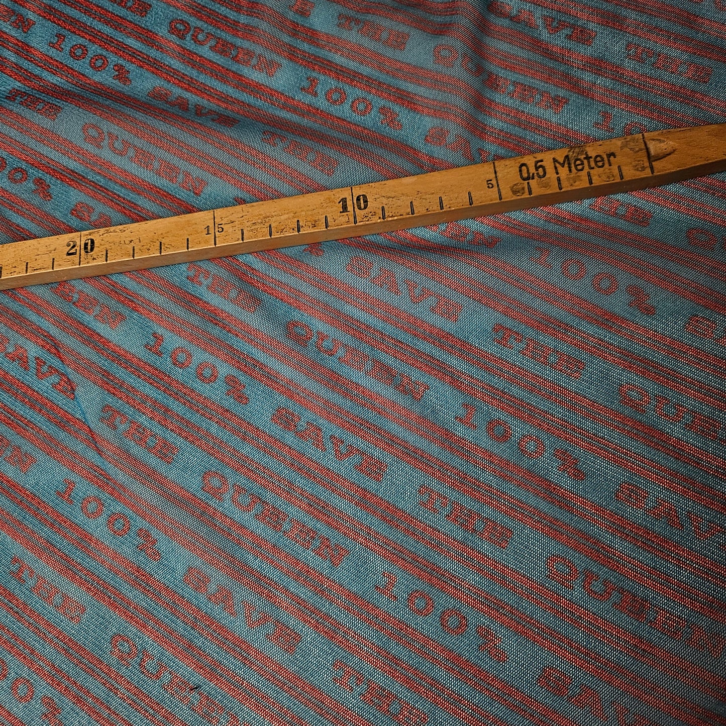 Feintüll · Polyester · Schrift · 150 cm · 60g/m2  Meterware