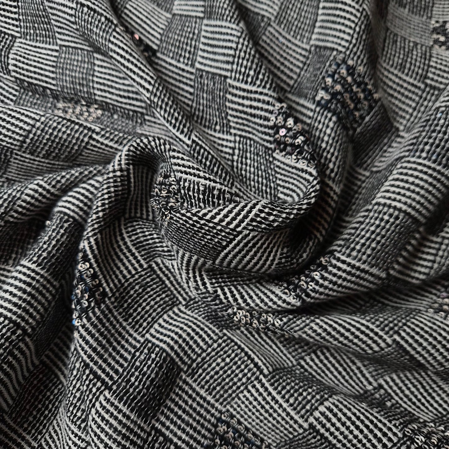 Tweed, Kariert, Pailetten · 160×160 cm