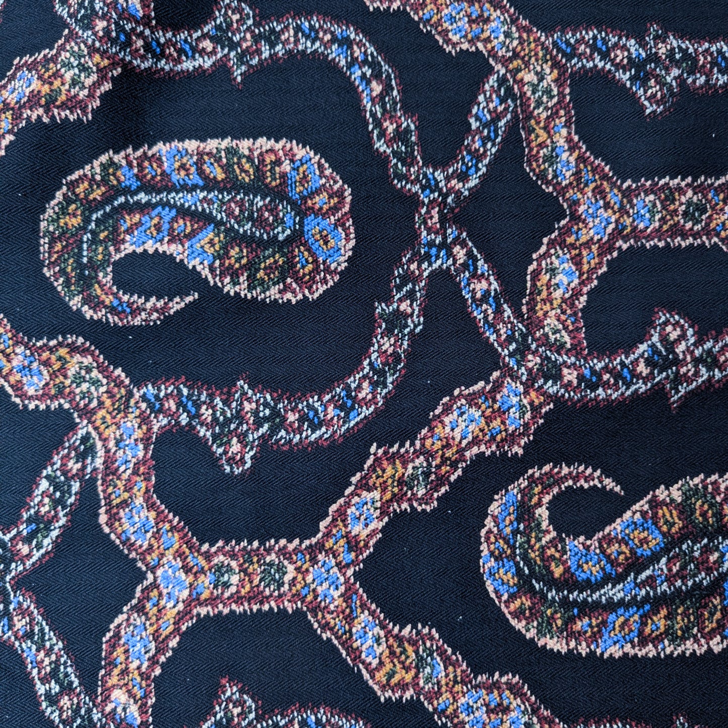 Etr* Designerstoff – Deadstock Baumwoll-Denim Dunkelblau mit Paisley-Jacquard | 150 cm | M5X5X12