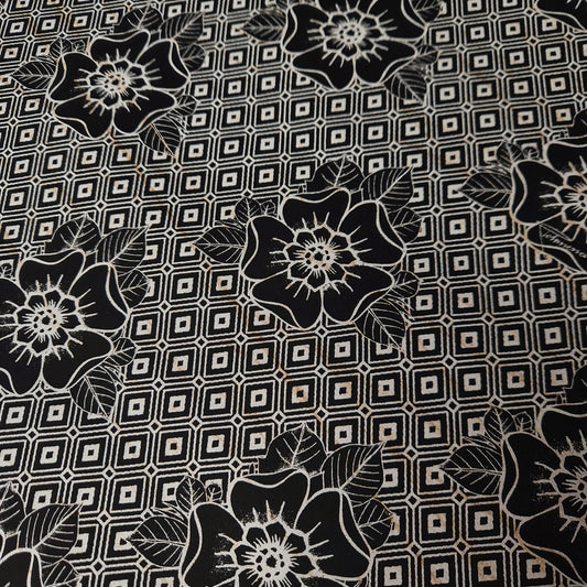 Einzelstück · Ziegenvelours · Leder · Vintage Druck · Weiß mit schwarzem Druck · DIN A3 quer · B-Ware