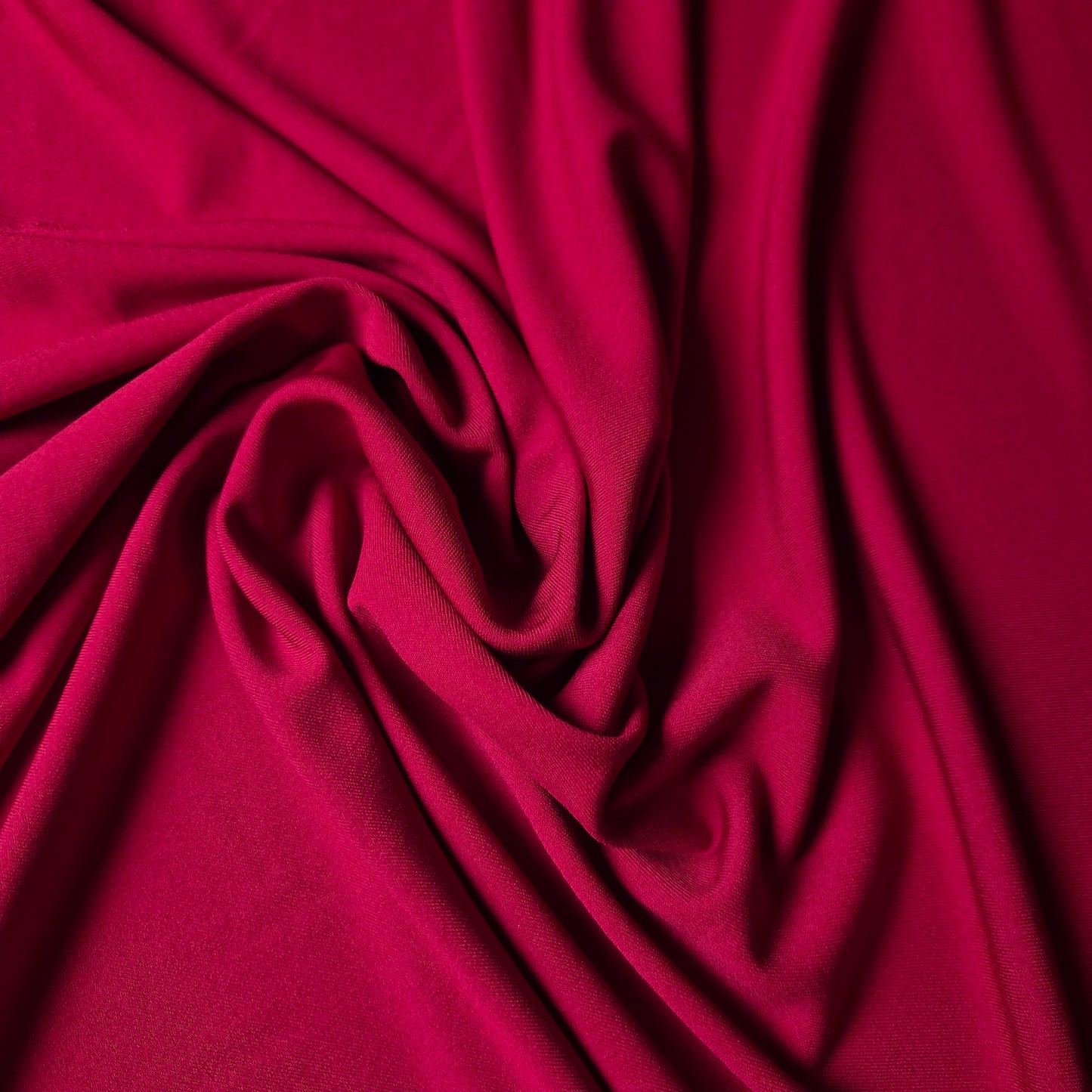 Viskose, Chinese Red · 145 cm 240g/m2