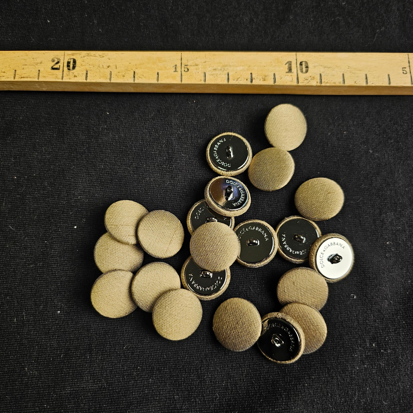 Knopf · 2 cm