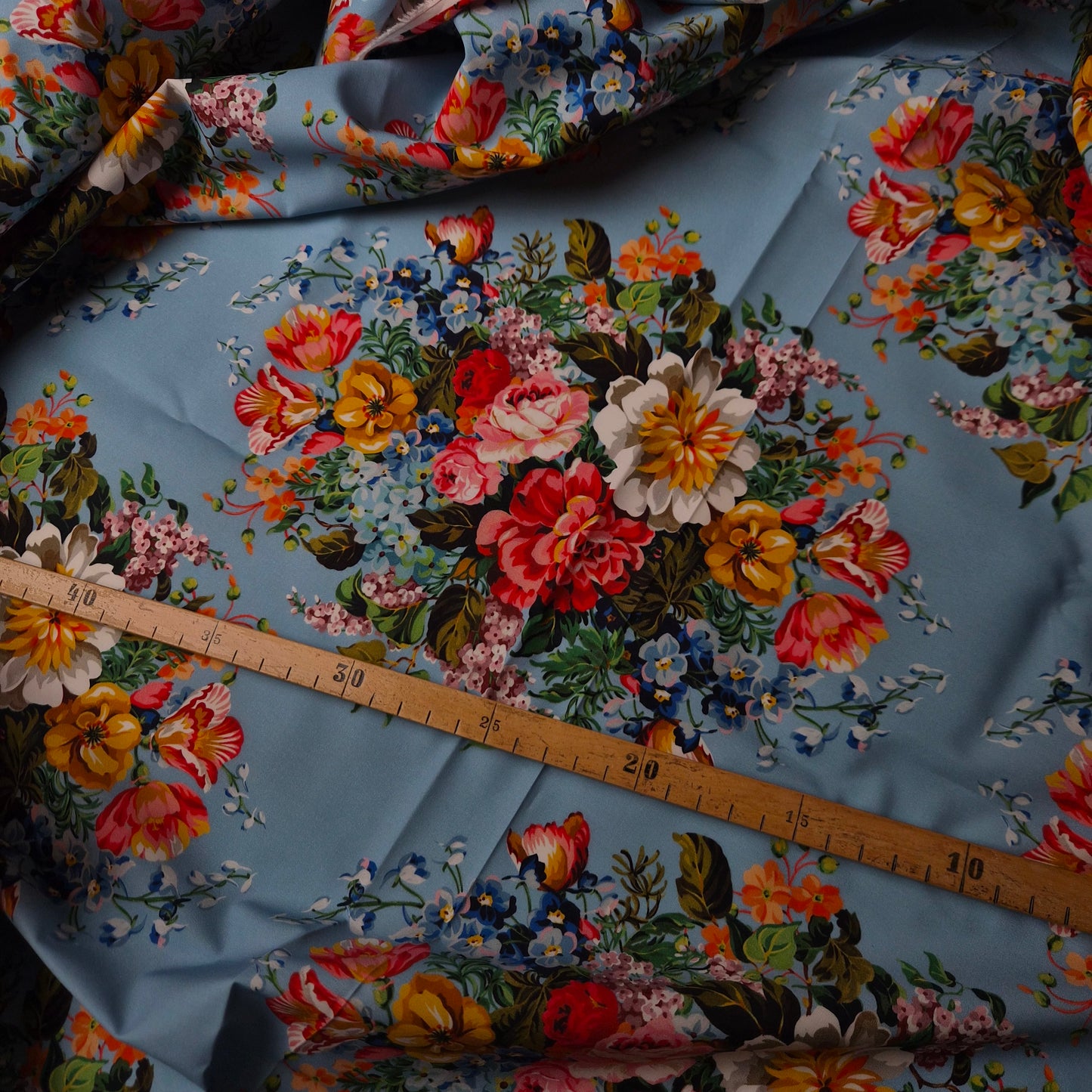 Poplin Baumwolle Gucci floral hellblau mit pastelltönen Einzelstück 130 cm x 150 cm