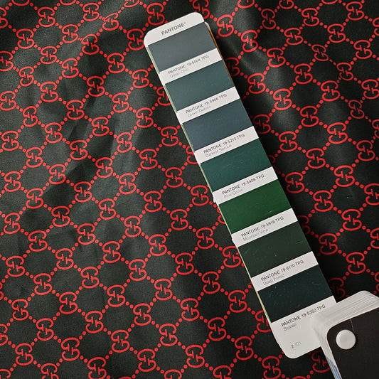 Baumwolle, Webware, Pantone Scarab · 140 cm