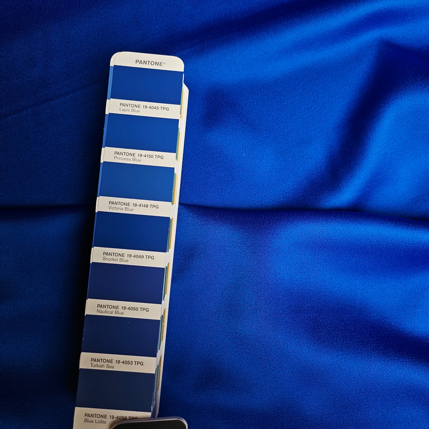 Cady · Viskose · Uni · Pantone Princess Blue · 130 cm · 210 g/m² · Meterware