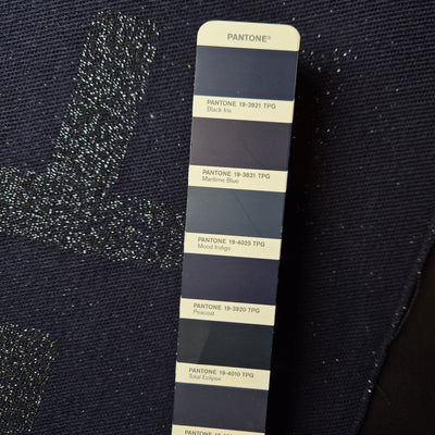 Römisches Luxushaus mit FF-Monogramm – Deadstock