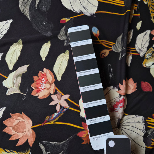 Viskose, Raven · 145 cm