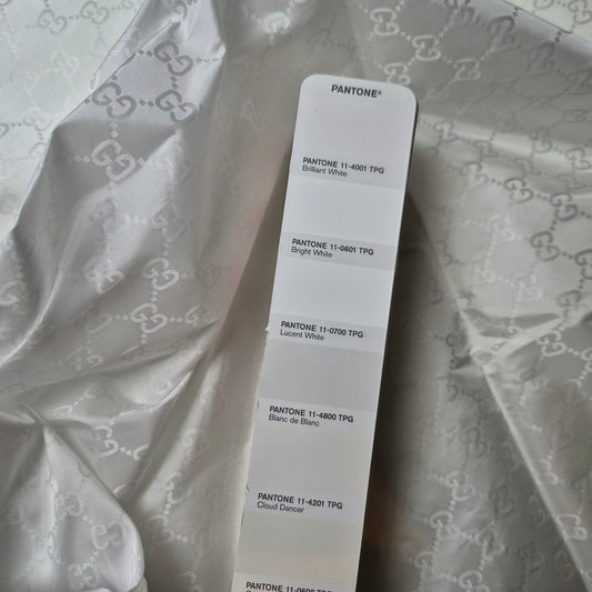 Kunstfaserwebware, Pantone Lucent White · 240×145 cm